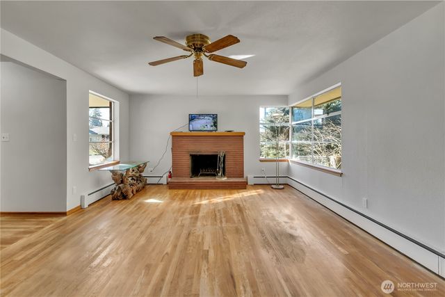 509 106th Street S, Tacoma, WA 98444