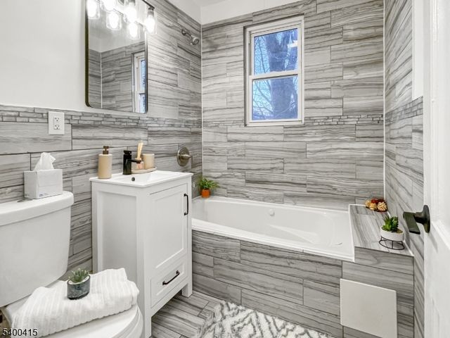 45 Rutgers St, Irvington Twp., NJ 07111