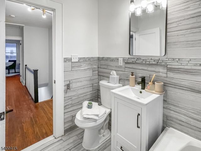 45 Rutgers St, Irvington Twp., NJ 07111