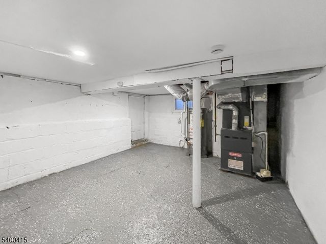 45 Rutgers St, Irvington Twp., NJ 07111