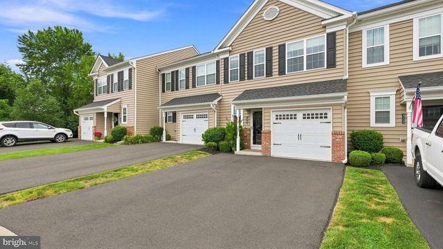 319 W HAMLIN AVE, Telford, PA 18969