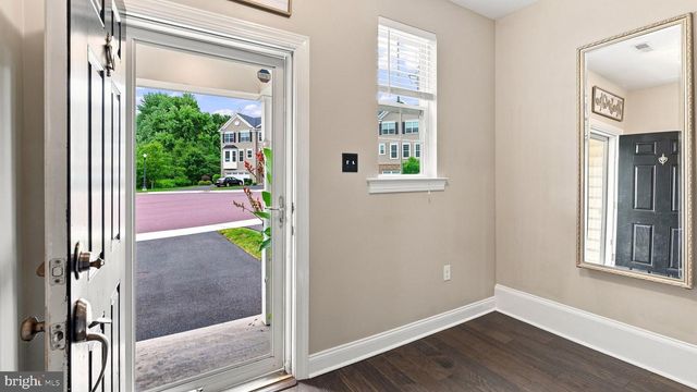 319 W HAMLIN AVE, Telford, PA 18969