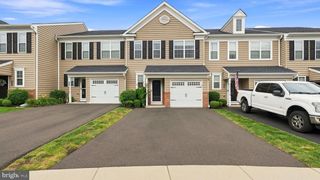 319 W HAMLIN AVE, Telford, PA 18969