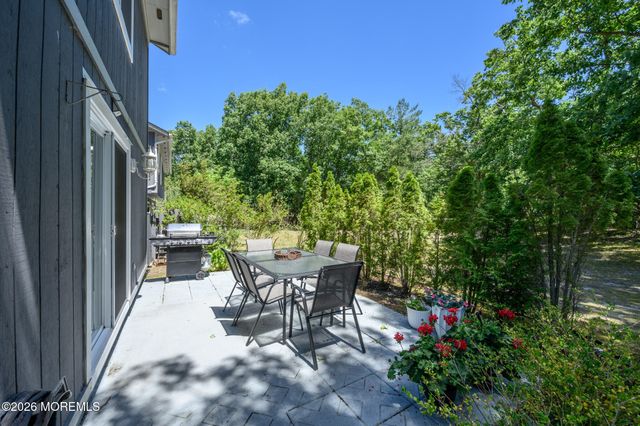 16 Finch Road, Howell, NJ 07731