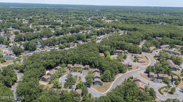 16 Finch Road, Howell, NJ 07731