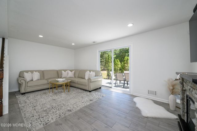 16 Finch Road, Howell, NJ 07731