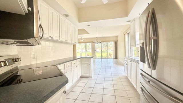 2541 Kittbuck Way, West Palm Beach, FL 33411