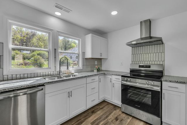 3924 Meadow Lane Lane, Chattanooga, TN 37406