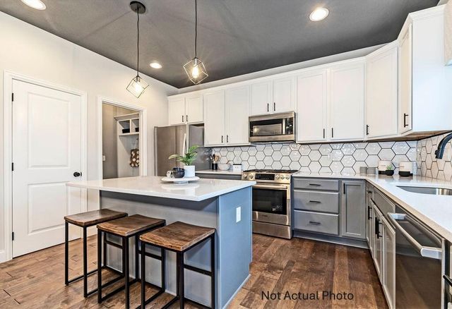 1516 Raley Way, Columbus, OH 43228