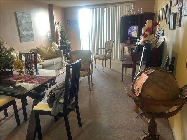 7118 Bonita Dr 704, Miami Beach, FL 33141