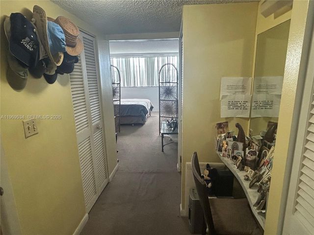 7118 Bonita Dr 704, Miami Beach, FL 33141