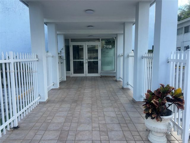 7118 Bonita Dr 704, Miami Beach, FL 33141