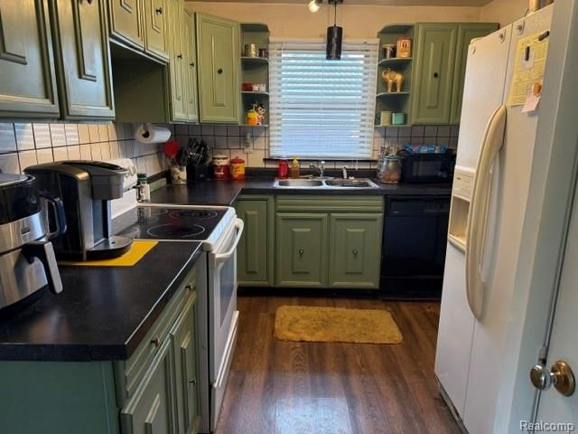 5485 N Linden Road, Flint, MI 48504