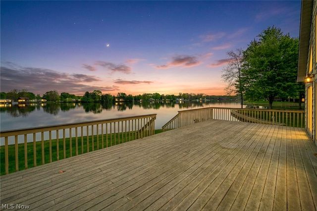 483 Owl Point, Roaming Shores, OH 44084
