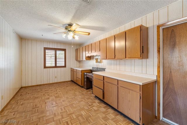 3090 Westwind Road, Las Vegas, NV 89146