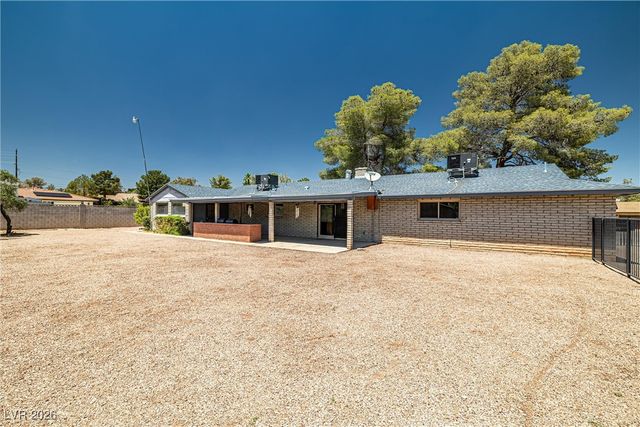 3090 Westwind Road, Las Vegas, NV 89146