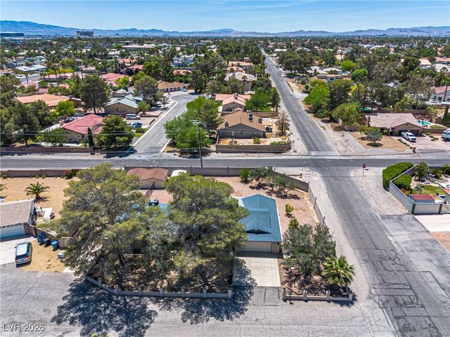 3090 Westwind Road, Las Vegas, NV 89146