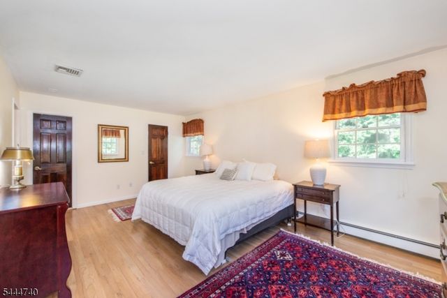9 Francis Ln, Chester Twp., NJ 07930