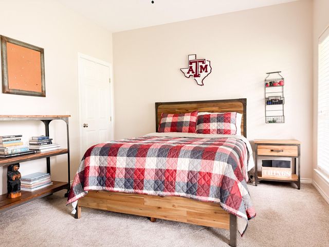 303 Lcr 911, Jewett, TX 75846