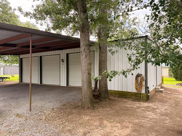 303 Lcr 911, Jewett, TX 75846