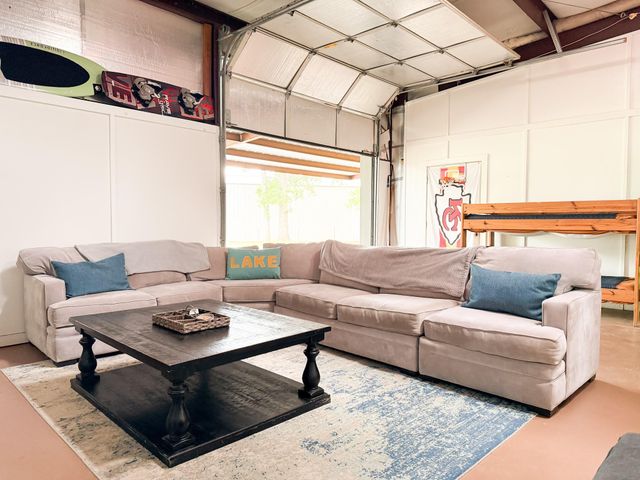303 Lcr 911, Jewett, TX 75846