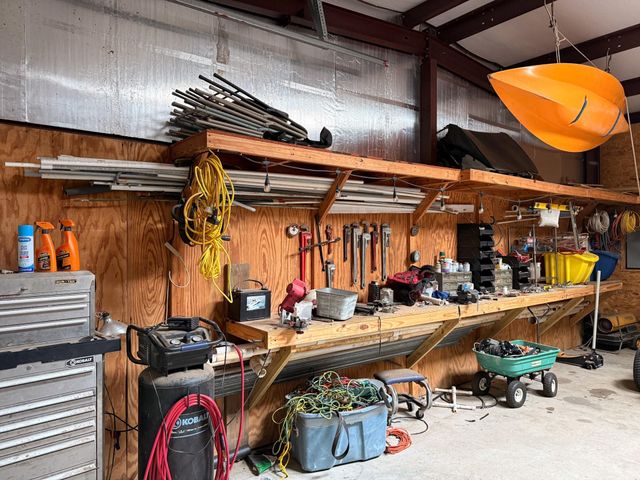 303 Lcr 911, Jewett, TX 75846