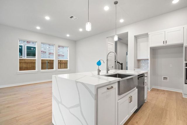 380 Heritage Forest Parkway, Dripping Springs, TX 78620