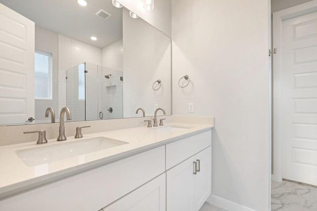 380 Heritage Forest Parkway, Dripping Springs, TX 78620