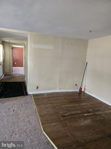 140 BEAVER RD, Harrisburg, PA 17112