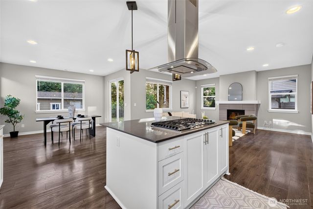 27481 226th Avenue SE, Maple Valley, WA 98038
