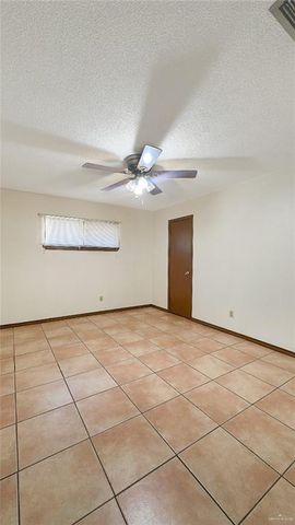 3021 Hummingbird Avenue, Mcallen, TX 78504