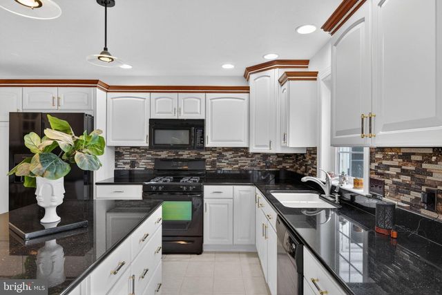 501 BALD EAGLE CT, Lancaster, PA 17601