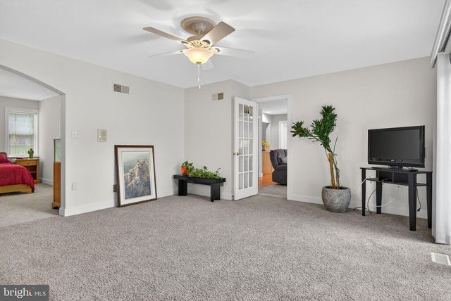 501 BALD EAGLE CT, Lancaster, PA 17601