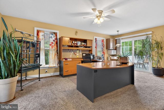 501 BALD EAGLE CT, Lancaster, PA 17601