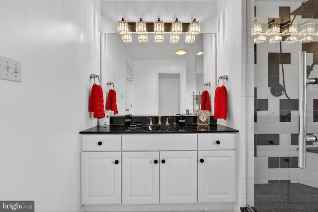 501 BALD EAGLE CT, Lancaster, PA 17601
