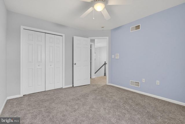 501 BALD EAGLE CT, Lancaster, PA 17601