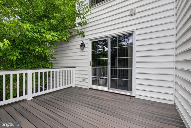 501 BALD EAGLE CT, Lancaster, PA 17601
