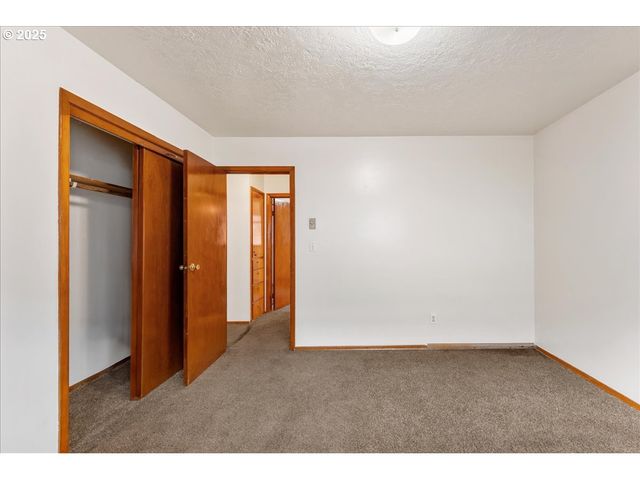14330 Se POWELL Blvd, Portland, OR 97236