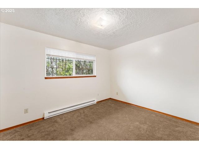 14330 Se POWELL Blvd, Portland, OR 97236