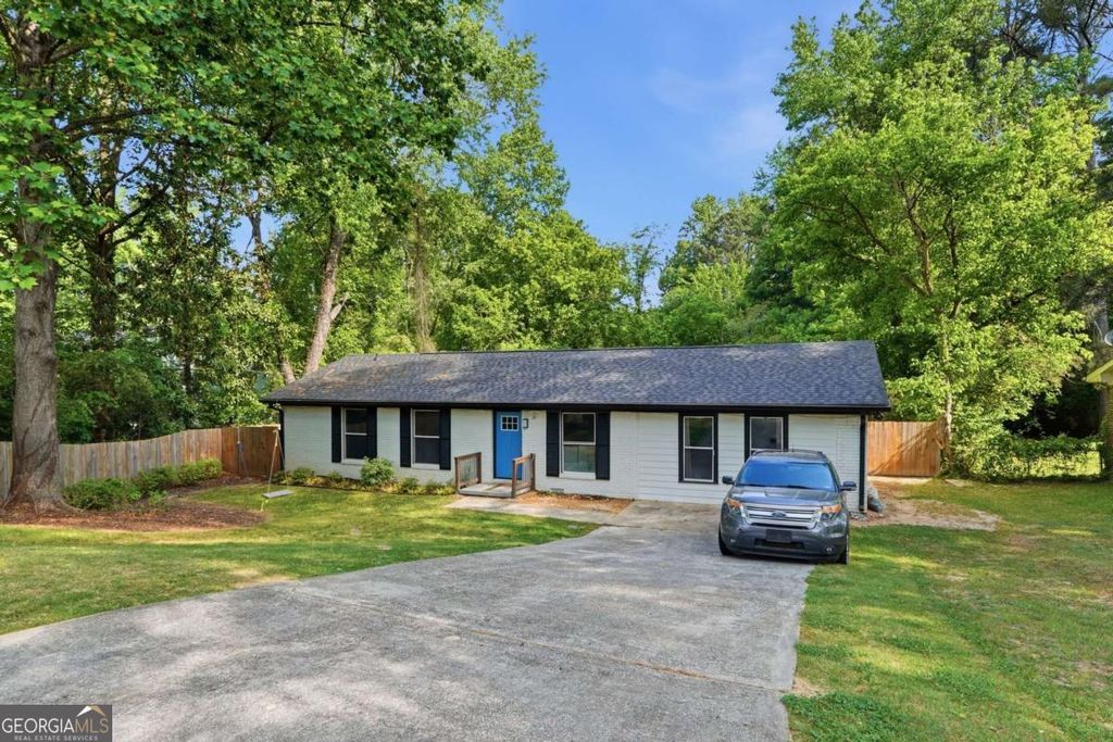 4336 Colony East Drive, Stone Mountain, GA 30083