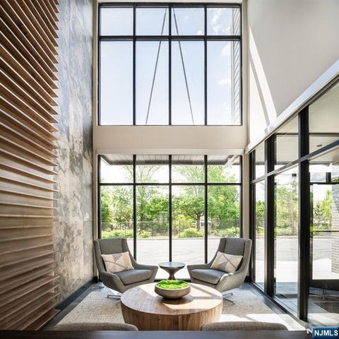 15 W Johnson Avenue 304, Bergenfield, NJ 07621