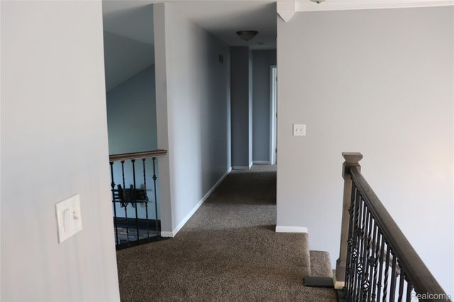 52424 Walnut Drive, Chesterfield Township, MI 48047