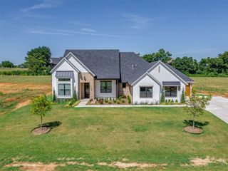 1529 Pedras Place, Newcastle, OK 73065