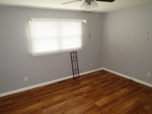 619 Las Vegas Drive, Hopkinsville, KY 42240