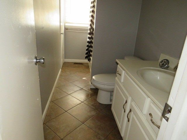 619 Las Vegas Drive, Hopkinsville, KY 42240