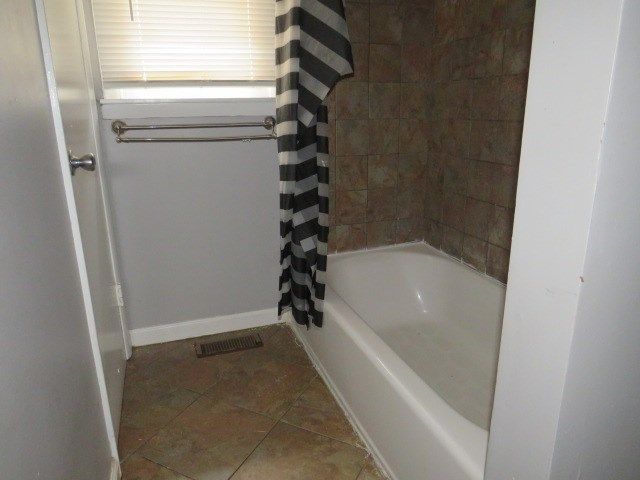 619 Las Vegas Drive, Hopkinsville, KY 42240