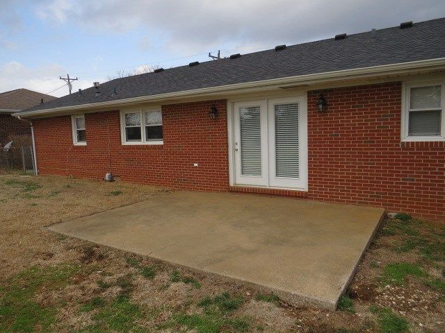 619 Las Vegas Drive, Hopkinsville, KY 42240