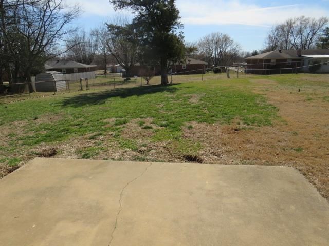 619 Las Vegas Drive, Hopkinsville, KY 42240