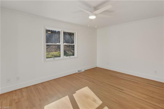 273 Olde Pilot Trail, Pilot Mountain, NC 27041