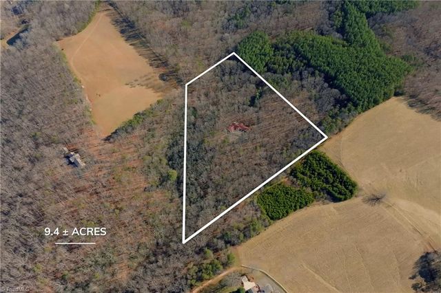 273 Olde Pilot Trail, Pilot Mountain, NC 27041